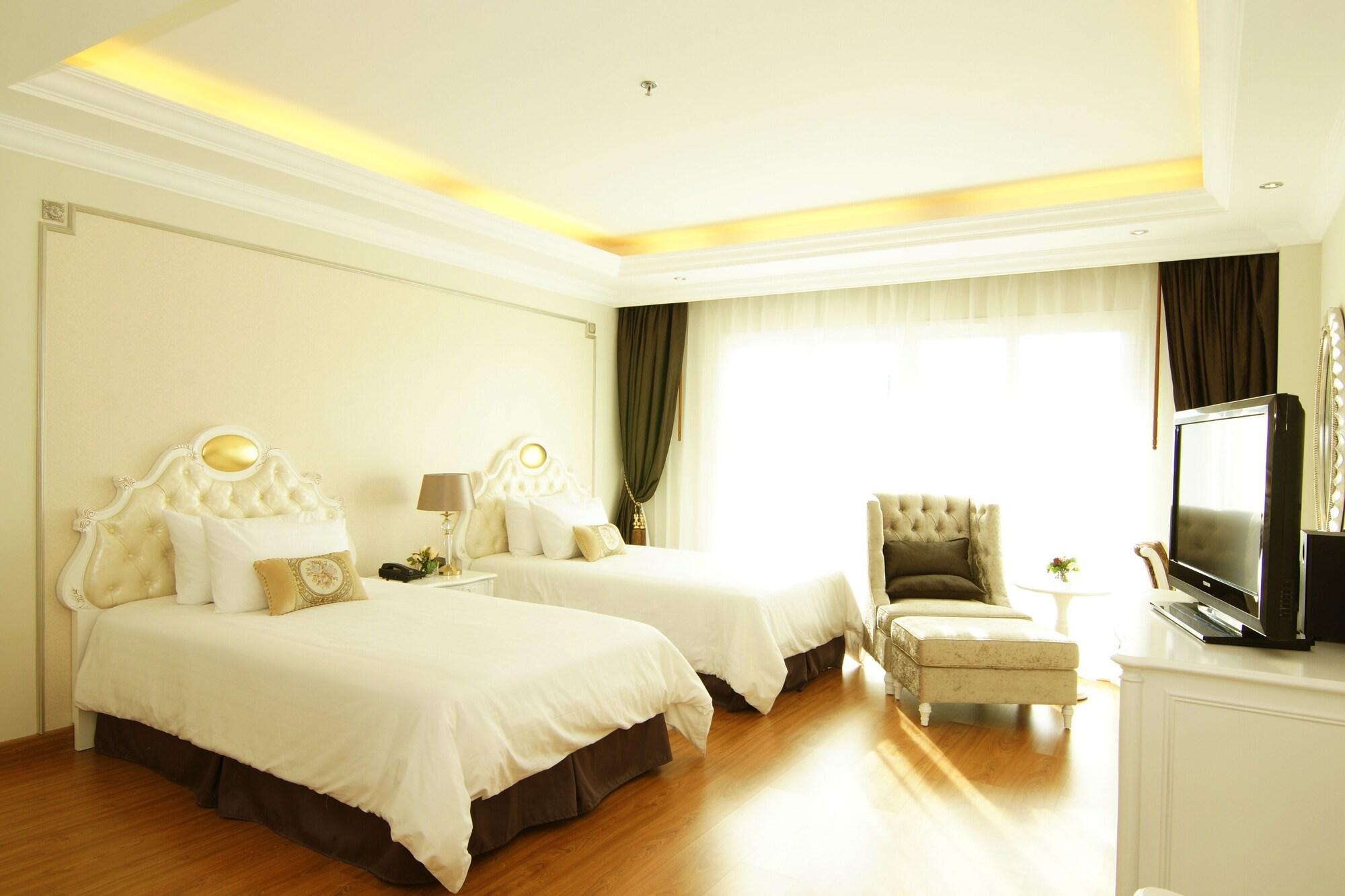 Lk Miracle Suite - Sha Extra Plus Pattaya Exterior foto